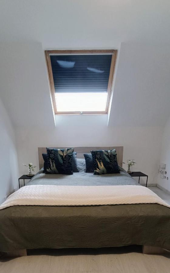 Agreable Chambre Double Avec Salle D'Eau Privative Le Mesnil-Theribus 외부 사진